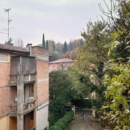 Ur-nest Dotti * Bolonia